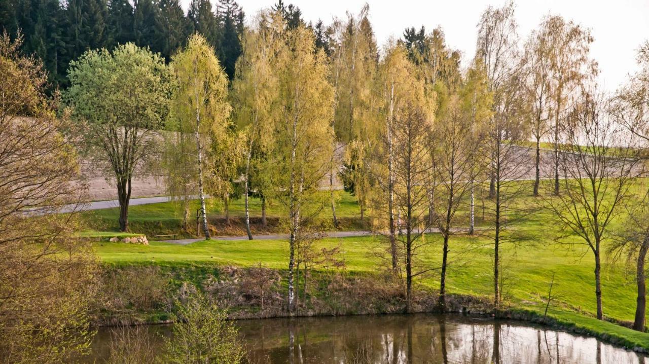 Готель Topfit-Freizeitpark Freinberg Екстер'єр фото
