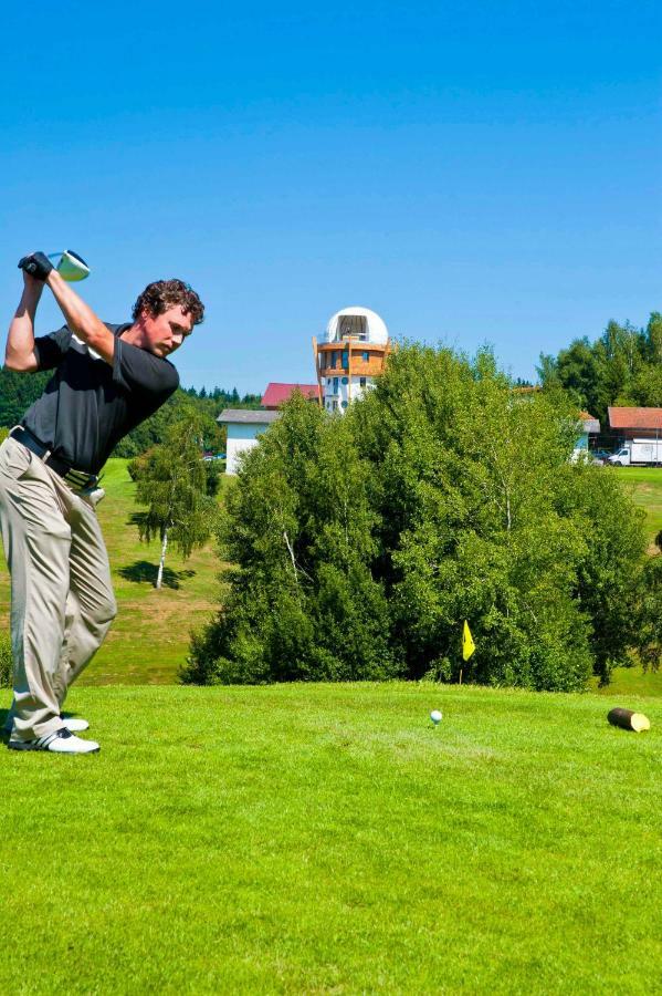 Готель Topfit-Freizeitpark Freinberg Екстер'єр фото