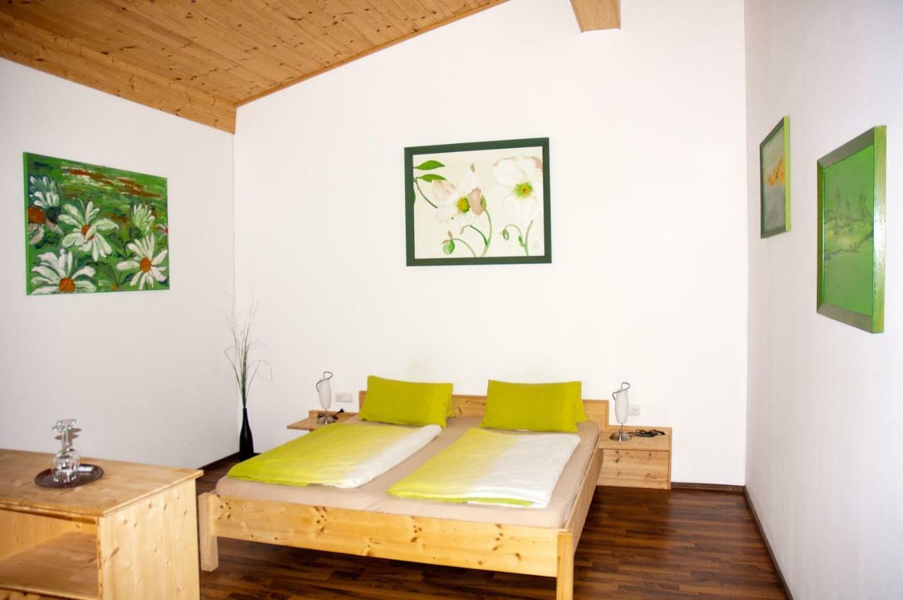 Готель Topfit-Freizeitpark Freinberg Екстер'єр фото